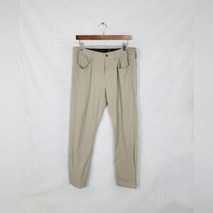 Men's Tan Vineyard Vines 32x30 pants